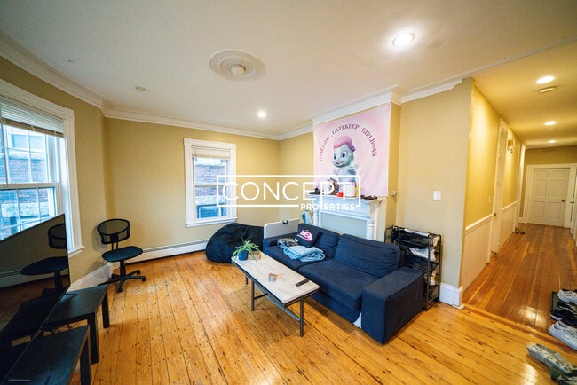 Foto del edificio - 135 St Alphonsus St