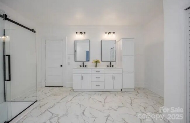 Foto del edificio - 750 8th St