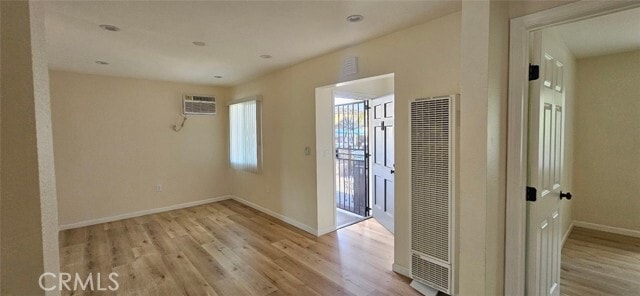Foto del edificio - 2030 E 77th St