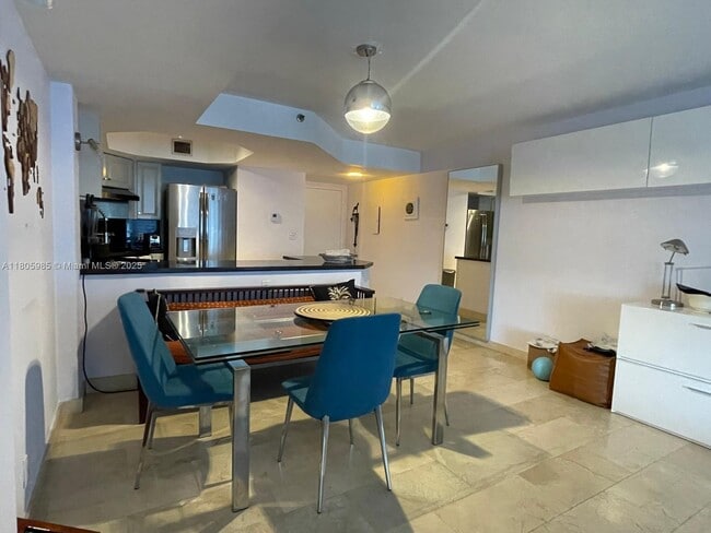 Building Photo - 8911 Collins Ave