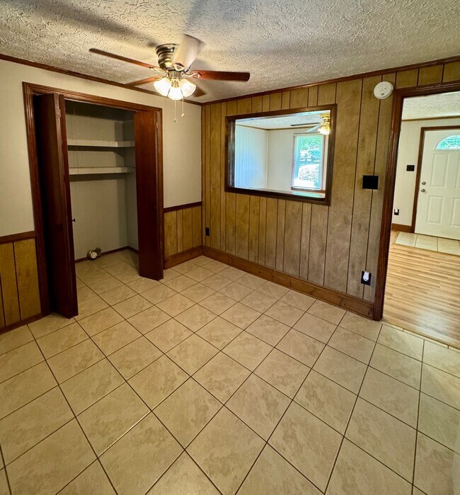 Foto del edificio - Move-in Ready!