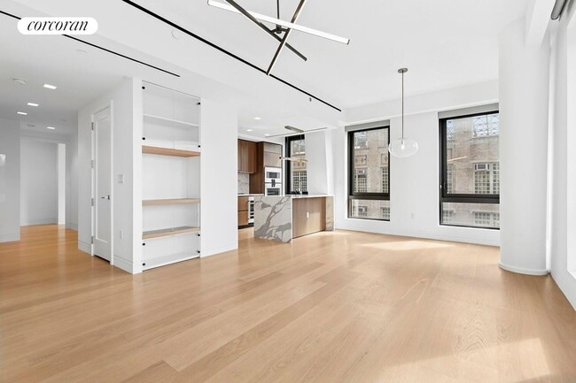 Building Photo - 242 Broome St