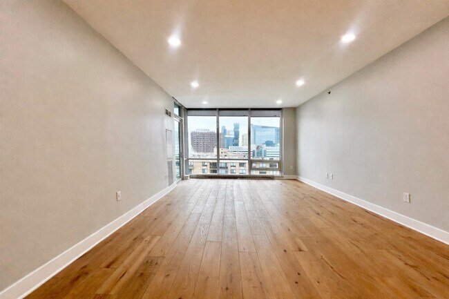 Foto del edificio - 20 Newport Pkwy