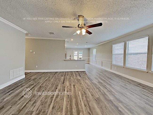 Foto del edificio - 2440 Rolling Ridge Dr