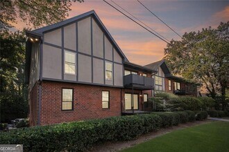 Building Photo - 6851 Roswell Rd