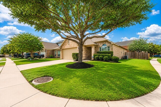 Foto del edificio - 14423 Idylwild Wood Way