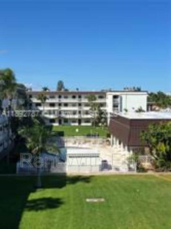 Photo - 500 NE 2nd St Apartment