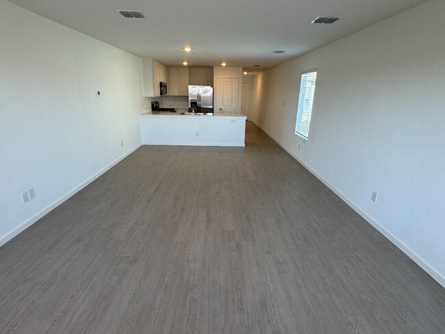 Foto del edificio - 3148 Burmese St