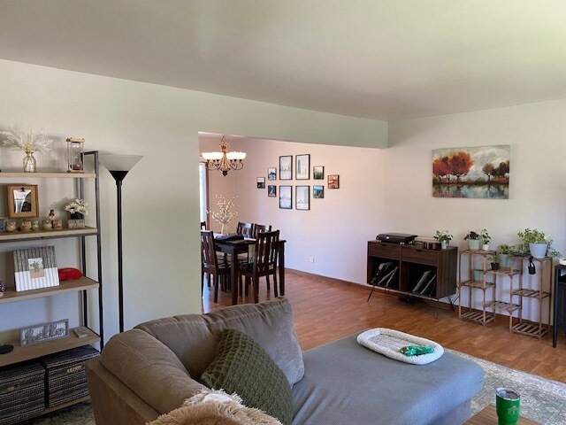Foto del edificio - 253 Kimbell Ave