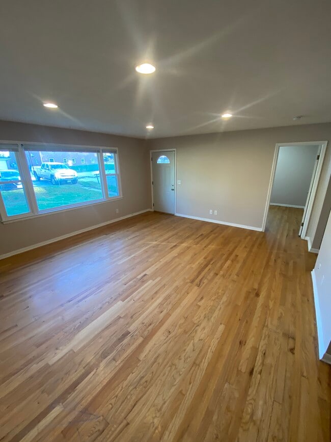 Foto del edificio - 6708 S 48th St