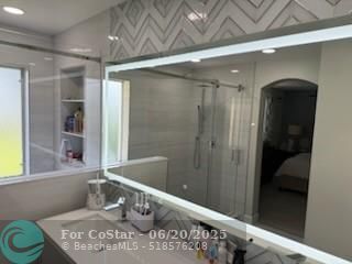 Foto del edificio - 5450 NW 122nd Dr