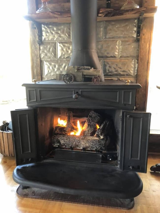 Foto del edificio - 297 Little River Ln