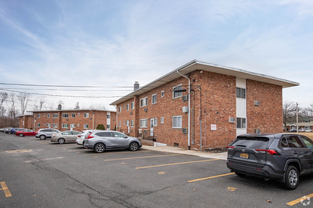 Foto del edificio - Sherbrooke Smithtown Co-Operative