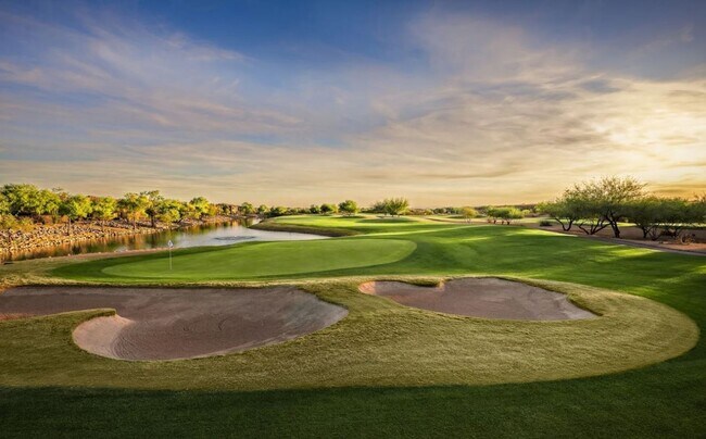 Foto del edificio - Dove Valley Ranch