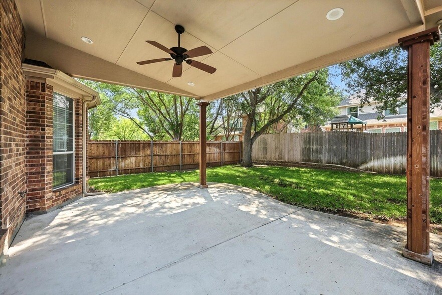 Foto principal - 4501 Sandra Lynn Dr