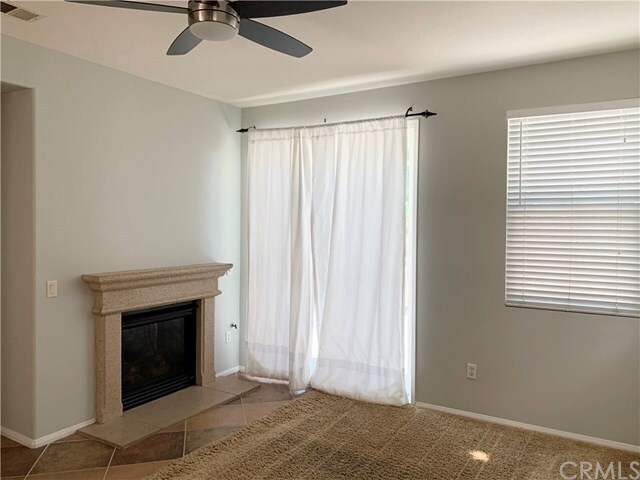 Building Photo - 4591 Sandano St