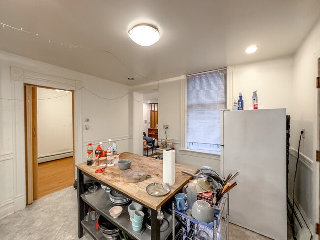 Foto del edificio - 2857 W Shakespeare Ave