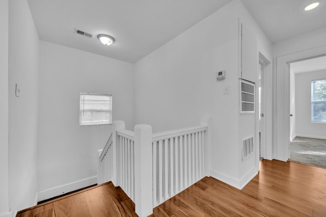 Building Photo - 2348 Court R