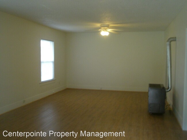 Foto del edificio - 2 br, 1 bath House - 946 NE Walnut St,