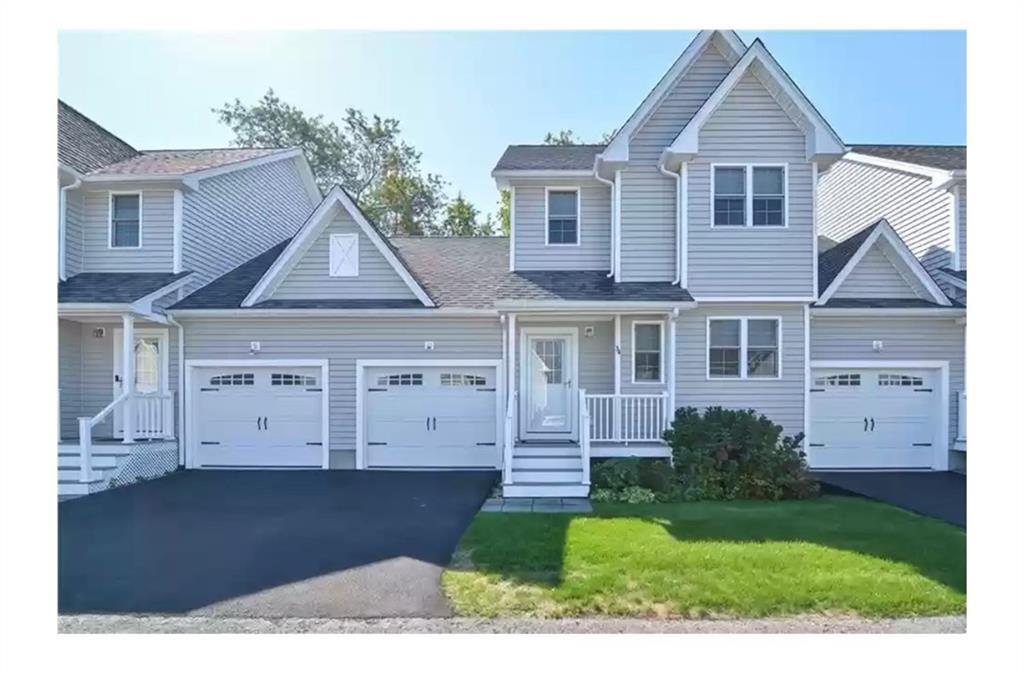 34 Seafare Ln, Portsmouth, RI 02871 Room for Rent in Portsmouth, RI