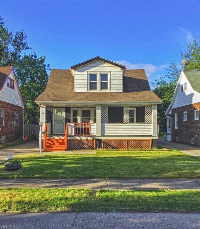 Building Photo - 13818 Melzer Ave
