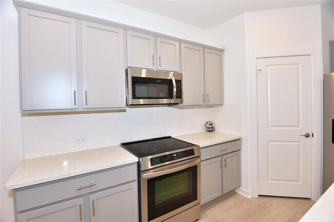 Foto del edificio - 2506 Rose Archer Ln