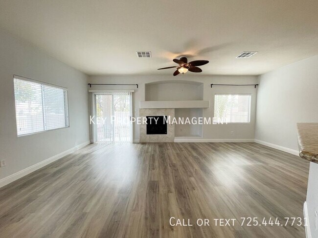Building Photo - 3 BEDROOM 2.5 BATH TOWNHOME NEAR 95/215 WI...
