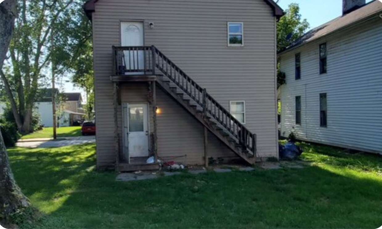 Foto principal - 609 S Ray St