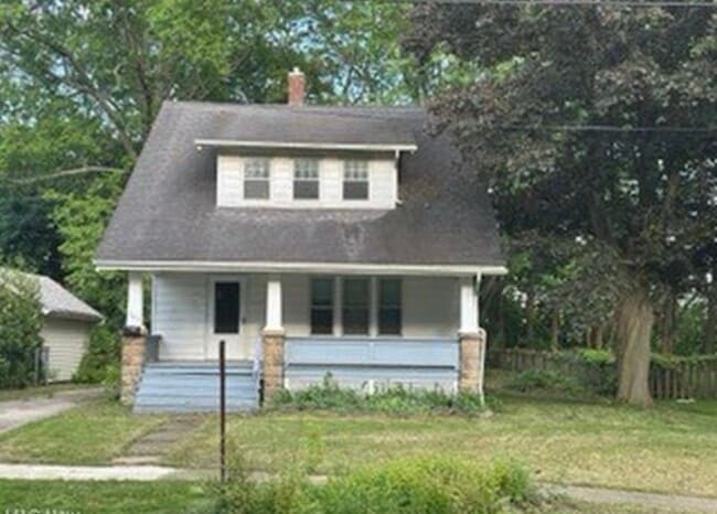 Building Photo - 207 S Mantua St
