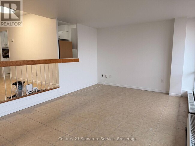 Building Photo - 31 Four Winds Dr