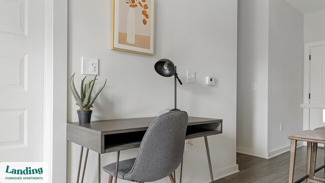 Foto del edificio - 1270 Hillcrest Dr