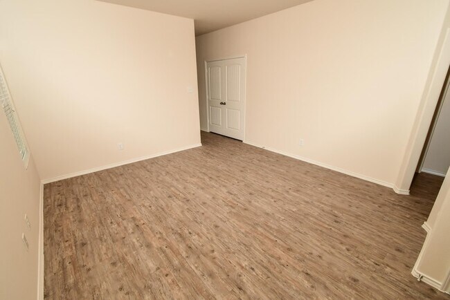 Foto del edificio - Somerset Trails - 9306 Dogwood Hill, San A...