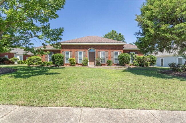 Building Photo - 1855 Brookstone Dr