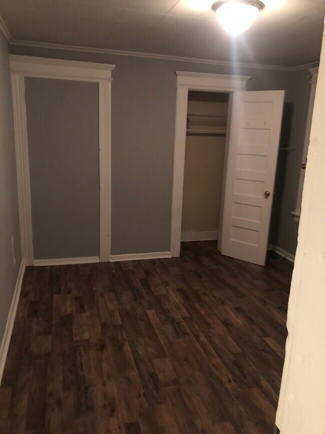 Bedroom - 760 Connecticut Ave