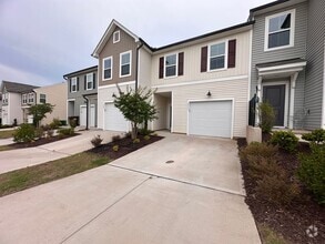 Building Photo - 911 Falls Grove Trl