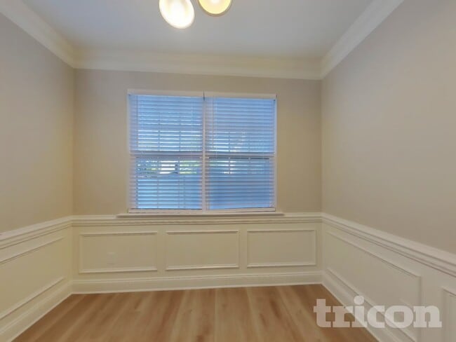 Foto del edificio - 10759 Traders Ct