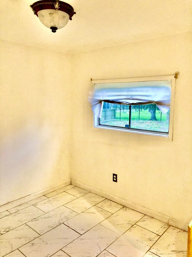 Building Photo - 50 Hilvista Blvd