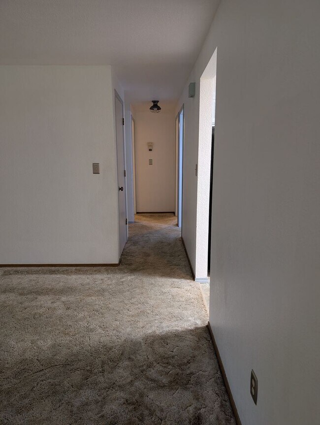 Foto del edificio - Duplex lower unit in North Pole