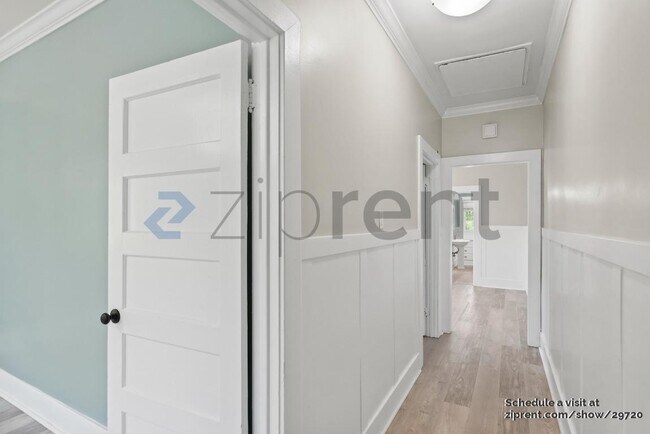 Foto del edificio - 214 Emerson St