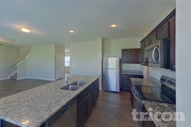 Foto del edificio - 1044 Hudson Ct
