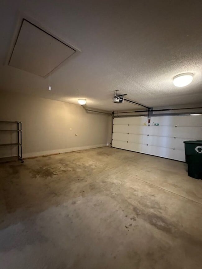Building Photo - 2540 N Morrison Rd