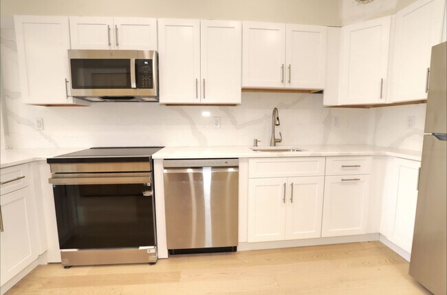 Foto del edificio - 931 Park Ave