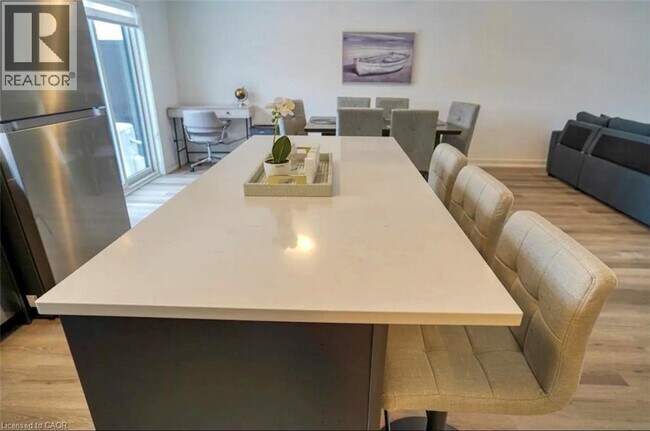 Photo du bâtiment - 4263 FOURTH Avenue Unit# 721