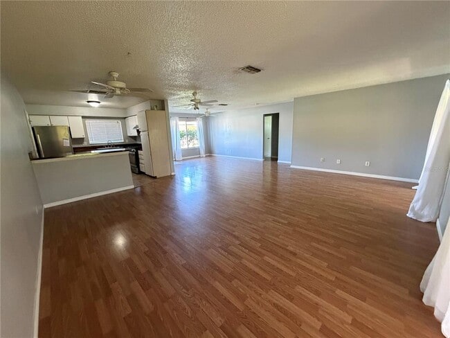 Building Photo - 10626 Watertown Ct