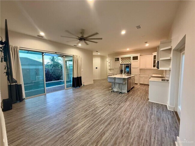 Foto del edificio - 25 Lago Washington