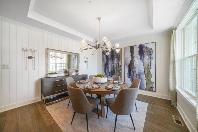 Foto del edificio - Luxury Fully Furnished 3 Bed 3.5 Bath Townhome in Darlington Ridge