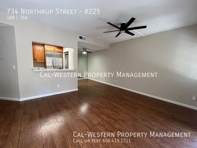 Foto del edificio - 734 Northrup St