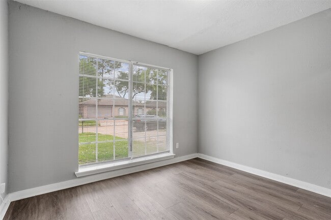 Foto del edificio - 12226 Kings Meadow Dr