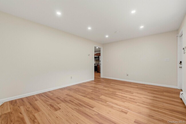 Foto del edificio - 133 N Smith Rd