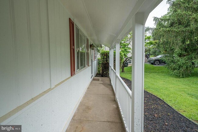 Foto del edificio - 1019 Howellville Rd